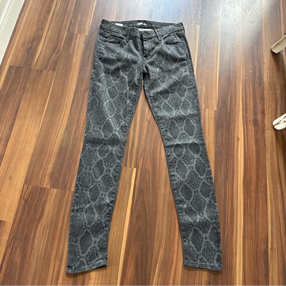 MOTHER Women's Skinny Jeans in Black Snakeskin Print